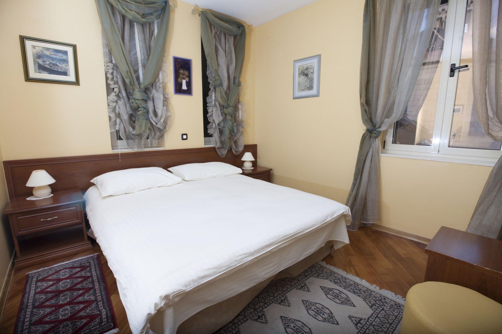 Plr Luxury Rooms Split Exterior photo