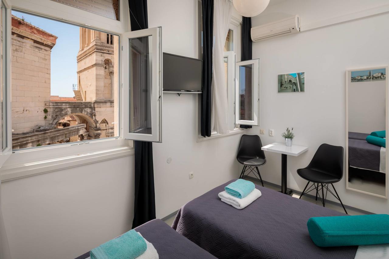 Plr Luxury Rooms Split Exterior photo